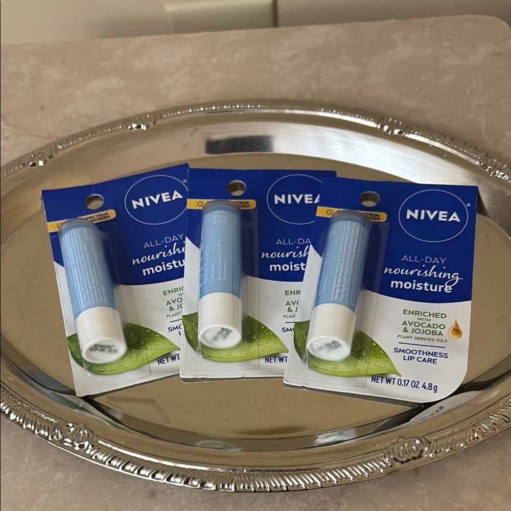 Nivea All-Day Nourishing Lip Balm Set of 3